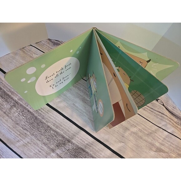 Kathy Ireland Toddler Brush Up, Share, Words & Tub Time Board Books 10 Pages 3+ - Picture 4 of 5